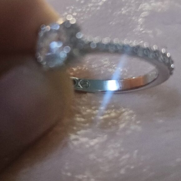 Swarovski silver  crystal ring. I believe its a size 8 - Picture 3 of 4